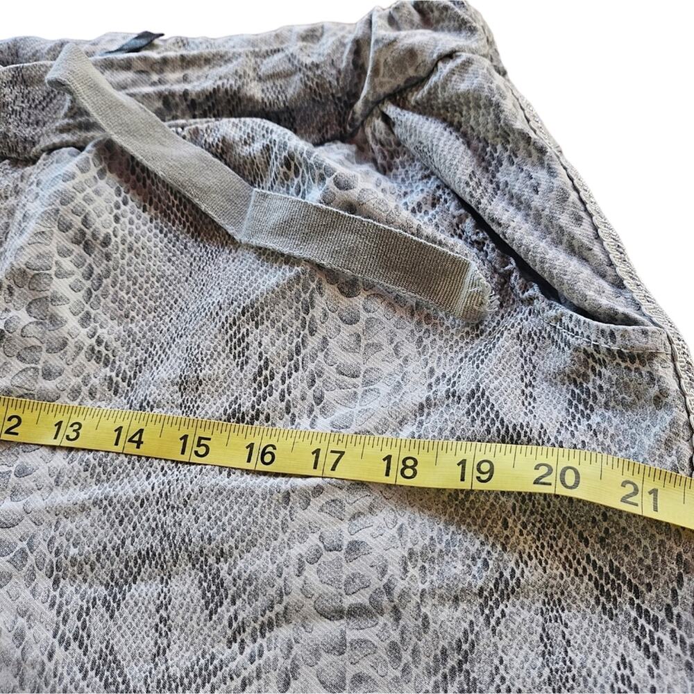 Venti 6 Pants Women L Fashion Snake Print Drawstring Straight Leg Pull On Gray - Picture 6 of 10